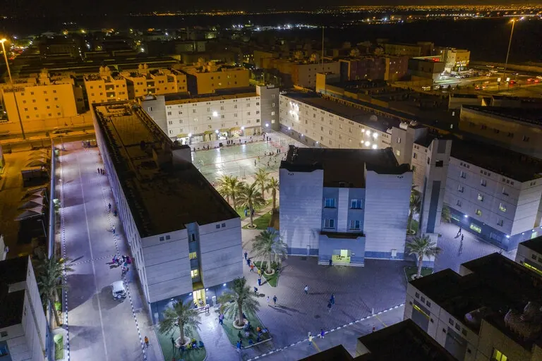 Lam Complex
